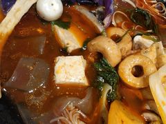 -万记麻辣烫国展总店