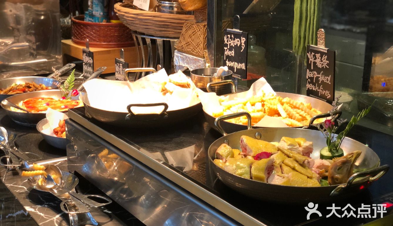 富盈大酒店自助餐