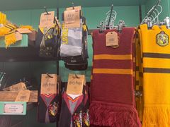 -九又四分之三站台哈利波特商店