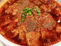 水煮牛肉-尘香•传统川菜(创汇首座店)