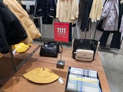 -URBAN REVIVO(西安Momopark店)