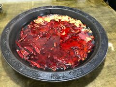 -渝嘴小老弟老火锅(华新村店)