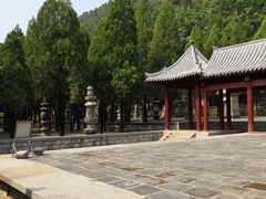 -四门塔风景区