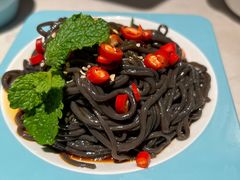 酸辣厥根粉-江边城外烤全鱼(长寿路店)
