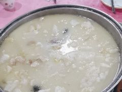 -侠成水上农庄(工业大道店)