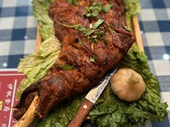 烤羊腿-伊帆食府·青海地方特色美食