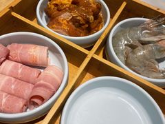 海陸空拼盤-韩宫宴烤肉·料理(宝山万达店)