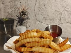 -LESCEDARS Brasserie Bistro香柏树