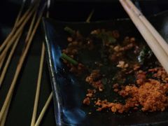 -何师烧烤·香辣蟹·川菜·30年老品牌(太古里旗舰店)