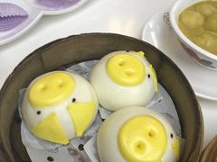 -新大咀港式茶餐厅(宝山万达店)