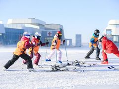 -石京龙滑雪场-停车场
