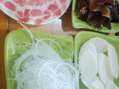-乙丙丁正宗昭通天麻火腿鸡(总店)