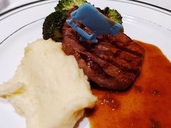 -Wolfgang’s Steakhouse 沃夫冈牛排馆(上海白玉兰广场店)