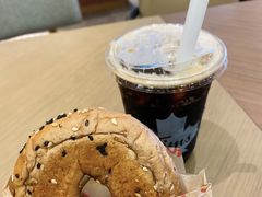 -Tims天好咖啡·贝果(雁展路万象天地店)
