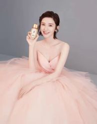 -GRACE KELLY婚纱与礼服(天津店)