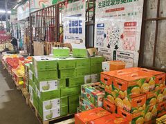 -上海龙吴水胜海发市场