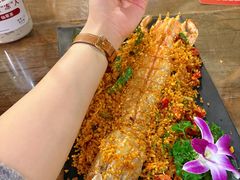 -辉记炭烧海鲜大排档·老字号(福田店)