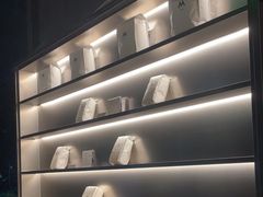 -M Stand(深圳龙岗万科广场店)