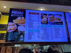 -弄堂咪道-饭香·面香·馄饨香(钦州北路田尚坊店)