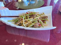 水竹根炒牛肉-东馆和天下特色餐饮(工农店)