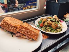 Roast&nbsp;beef-Passion by Gerard Dubois