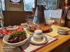 -东镇老火锅(长春路首店)