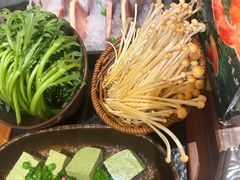 -宝山日月光中心