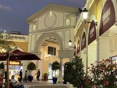 -佛罗伦萨小镇广佛名品奥特莱斯(疏港路店)