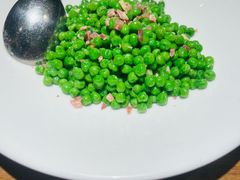 -新白鹿餐厅(滨江银泰店)