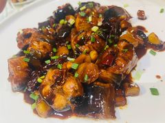 -大城小院饭店(博隆广场虹桥店)