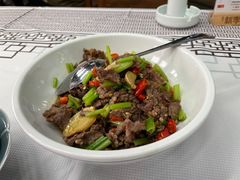-新李记 · 口味菜馆(南郊公园店)