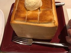 -港丽餐厅(高德置地店)