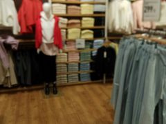 -优衣库(上海虹口龙之梦店)