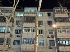 -乔治莫兰迪酒店(济南解放路山东大学店)