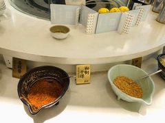 -三人行骨头王火锅(长寿店)