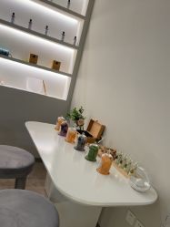 -VE小颜皮肤管理&科学美肤中心