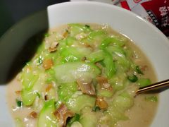 -费大厨辣椒炒肉(高铁吾悦广场店)