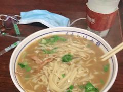 -河南占军烩面馆(中华广场店)
