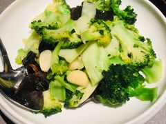 -坛宗剁椒鱼头(河西王府井店)