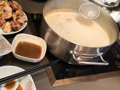 -捞王锅物料理(上海世茂广场店)