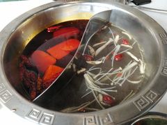 -憨铁匠老火锅(龙岗万科里店)