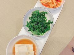 -香山湖渔家大院