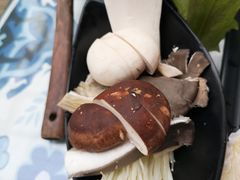 -丽江庭院·云南野生菌·海鲜火锅(鼓楼四合院店)