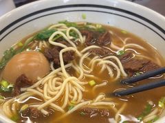 -小马牛肉面·牛骨熬制(南京博物院店)