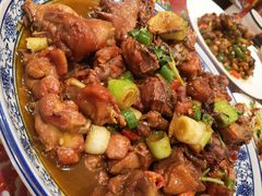 -闯关东东北农家菜(崂山石老人店)