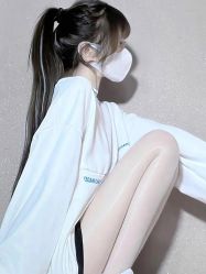 -PE SALON 