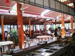 自助取餐区-琼海·狮椰美食楼