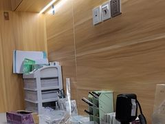-上海仁爱医院口腔科 · 种植