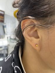-AI艾耳·专业手工耳洞·穿孔美学馆
