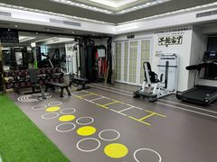 -简·无界健身工作室·运动康复·体态(石厦店)